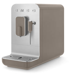 SMEG Kaffeevollautomat BCC02TPMEU mit Dampffunktion Taupe
