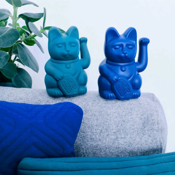 Lucky Cat Dark Blue - Winkekatze "Ehrlichkeit und Verlässlichkeit" 15 cm