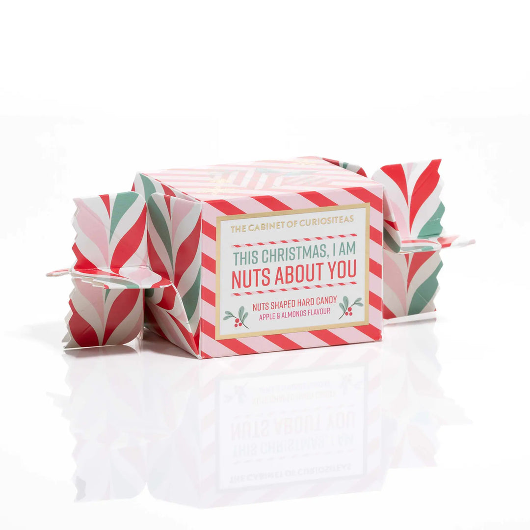 wolkenlosundheiter-Bonbons in Mandelform “This Christmas, I Am Nuts About You” - The Cabinet of Curiositeas 90 g Tea Netherlands b.v.